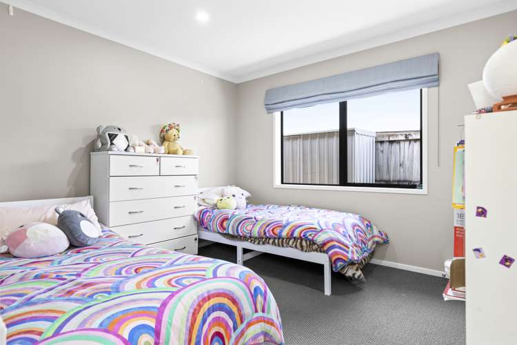 115 Saint James Drive Huntington_14