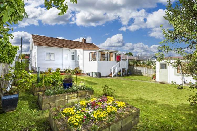 4 Egremont Street Belmont_1