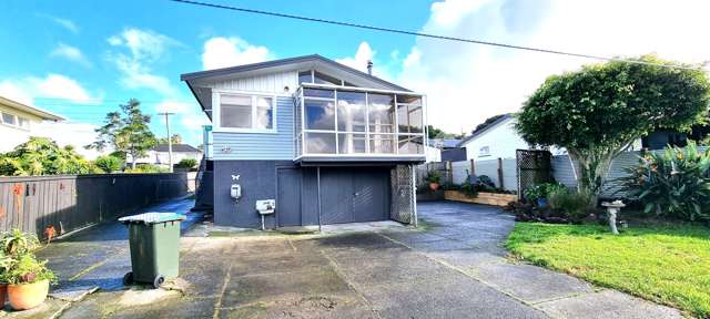 Sunny 3 bedroom home, 17 Mataroa Road, Mount Wellington, Auckland