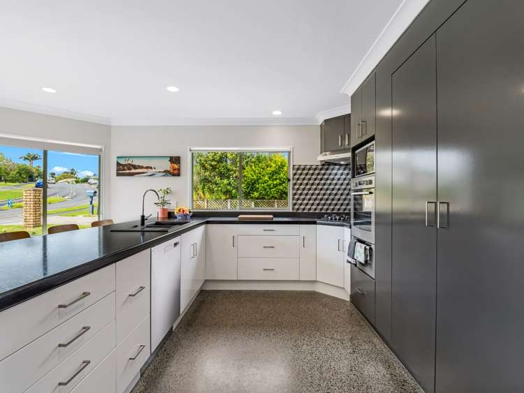 27 Percival Avenue Matua_4