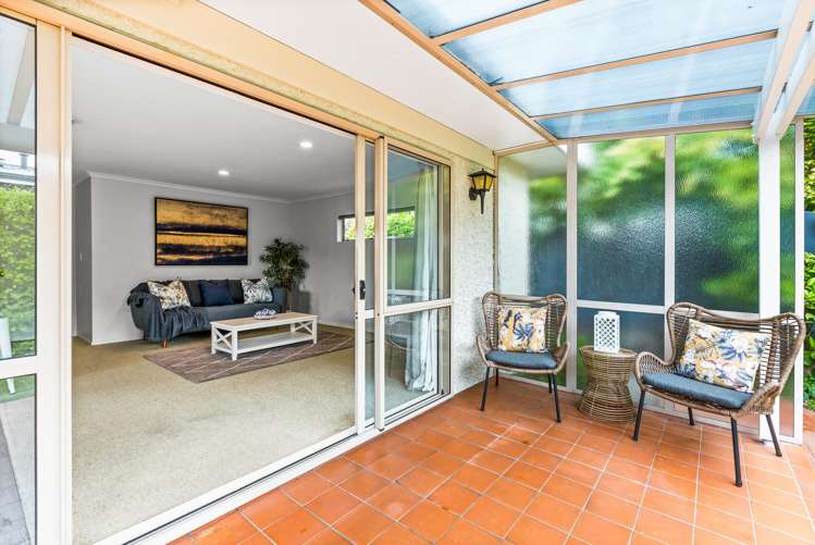 2/8 Lucknow Road Havelock North_11