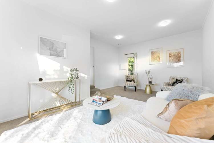 77 Kennedy Avenue Forrest Hill_9