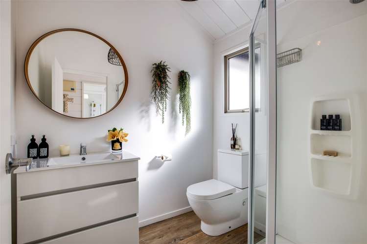 8 Conqueror Rise Pauanui_13