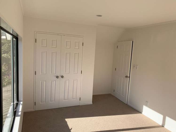 12A Himalaya Crescent Lynfield_10