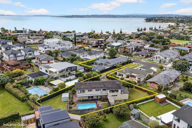 27 Gulf Crest Bucklands Beach_7