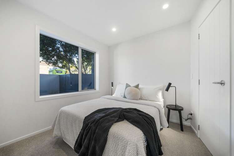 A&B/15 Connaught Street Blockhouse Bay_13