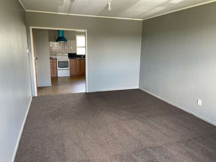 2/140 Metcalfe Road Ranui_15