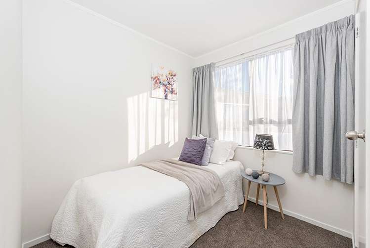 2/239 Waitemata Drive Ranui_15