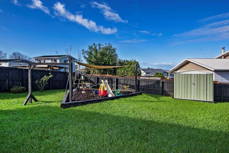 10 Leonard Place Onerahi_17