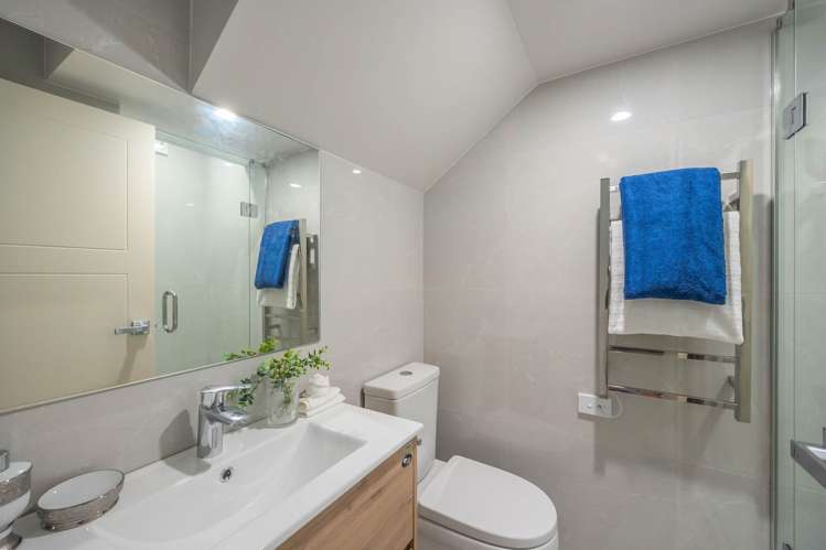 7/3 Coronation Road Hillcrest_12