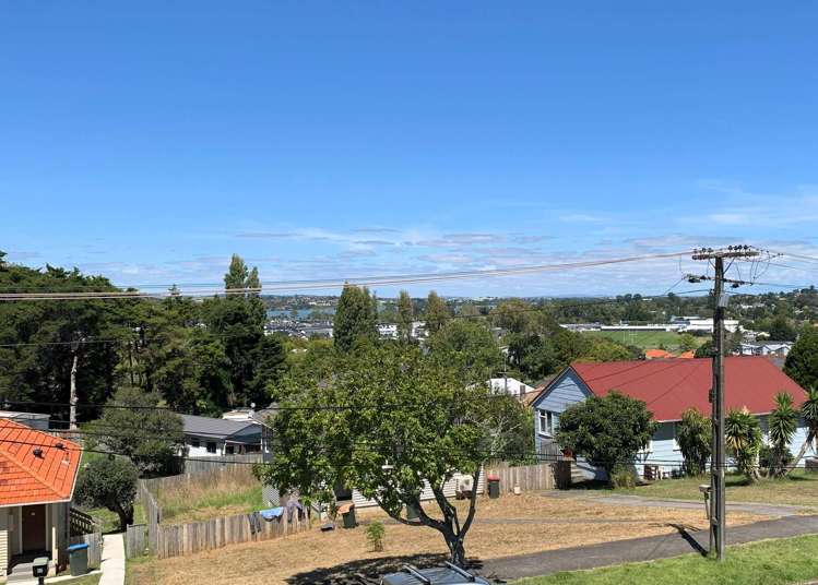 2/32 Leybourne Circle Glen Innes_0