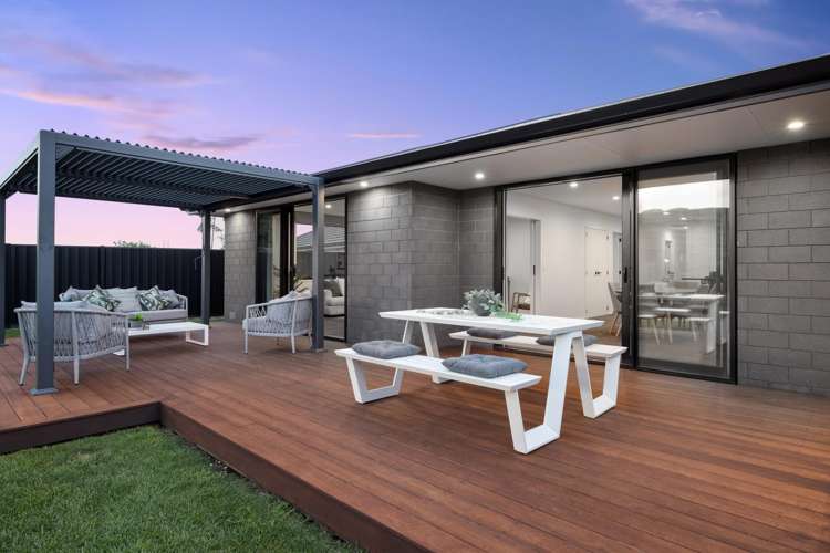 87 Awataha Crescent Pyes Pa_17