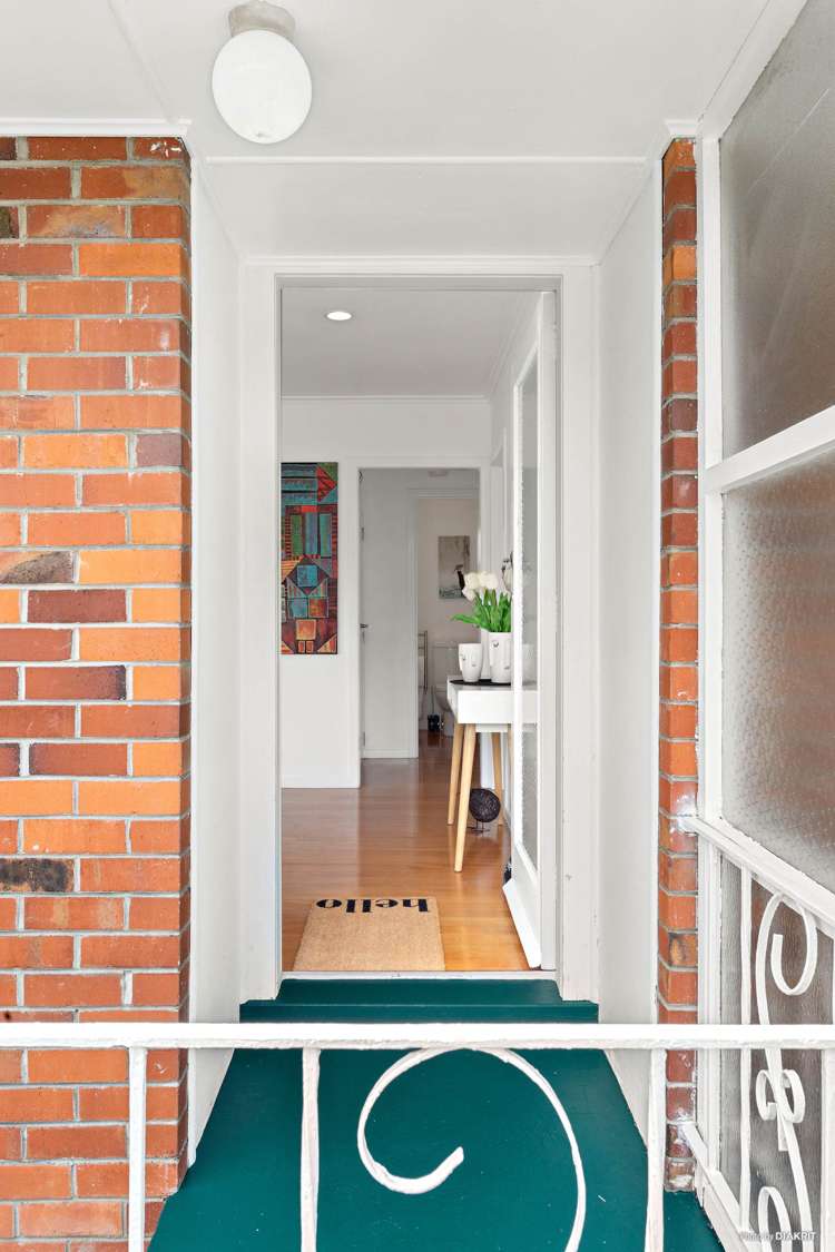 1/13 Creamer Avenue Belmont_12