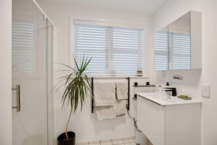 11/231 Marine Parade Seatoun_8