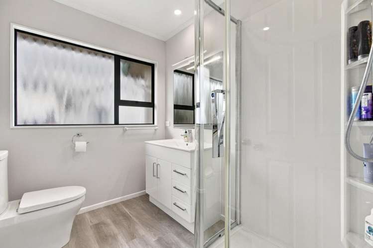 9 Sandel Rise Merrilands_25