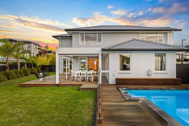 Space, Style, Comfort & Heated Pool