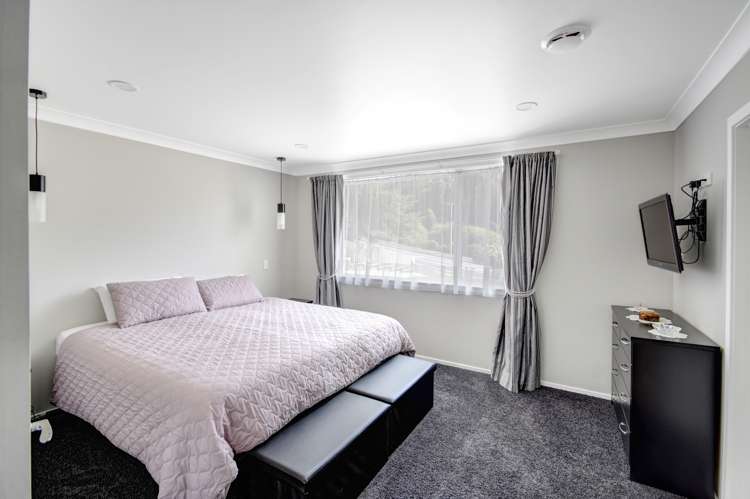 349 Taieri Road Halfway Bush_9