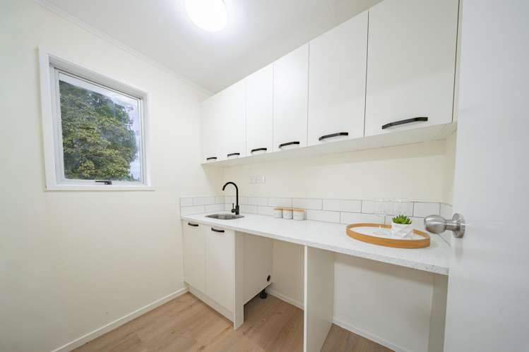 49A Karen Crescent Dinsdale_6