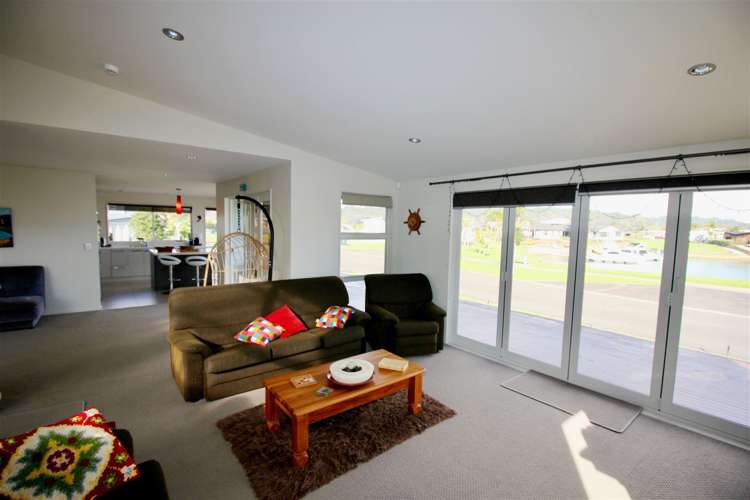 8 Aquila Drive Whitianga_3