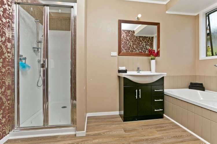 10 Pluto Place Beach Haven_13