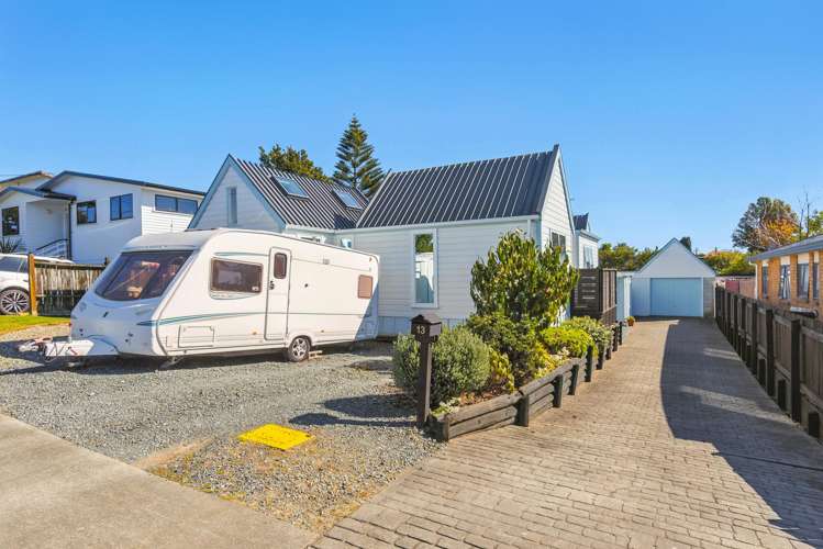 13 Walton Road Paraparaumu Beach_3