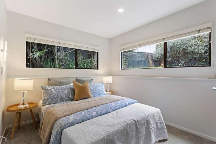 2/4 Prospect Terrace Milford_13