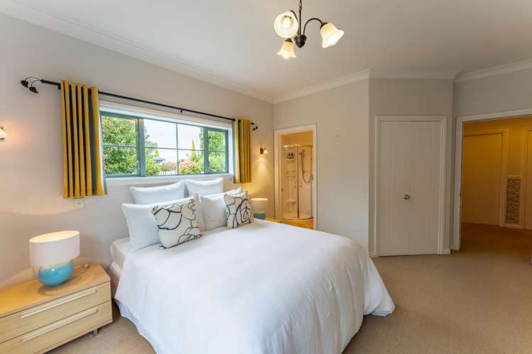 157 Pages Road Marchwiel_8