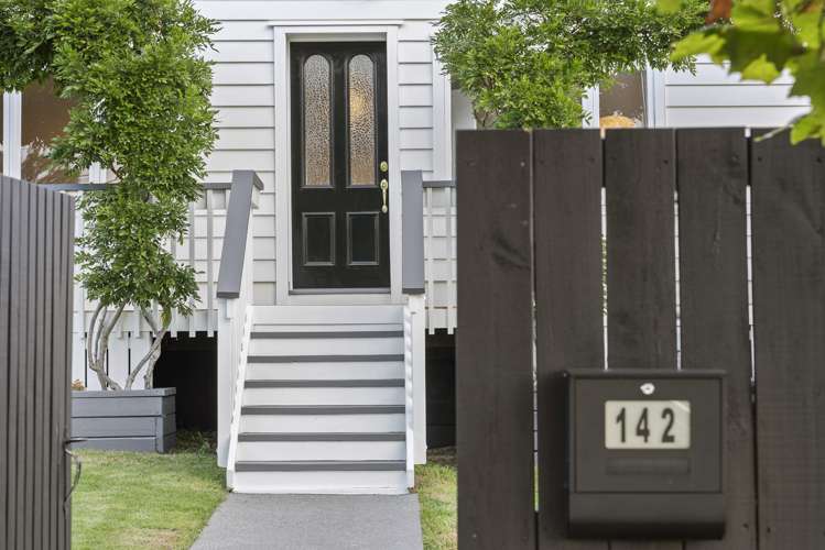 142 Hutchinson Avenue New Lynn_27