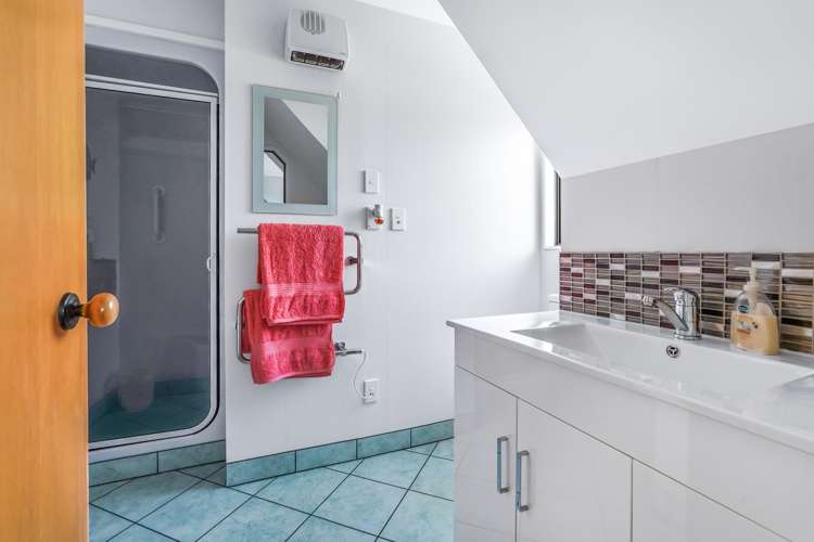 23a Kelvin Place Hamilton East_18