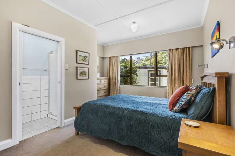 83 Ira Street Miramar_16