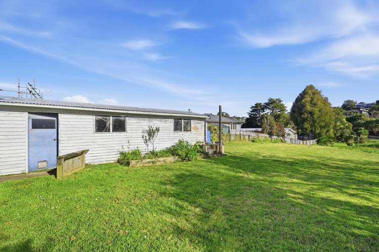 71 Awaroa Road Helensville_18