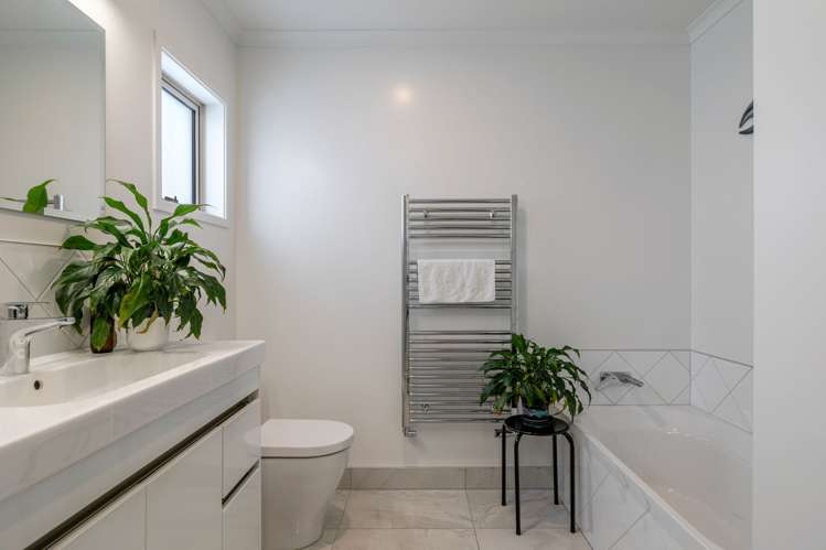 6 Silkwood Place Fitzherbert_8