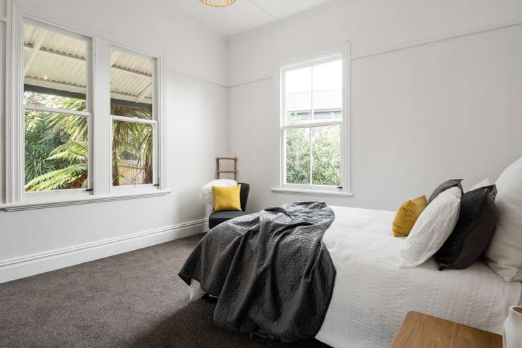 1 Dillons Point Road Islington_12