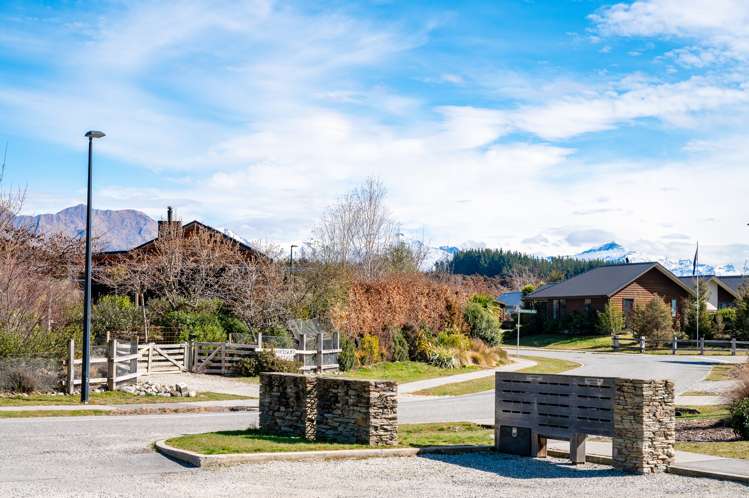 9 Hikuwai Drive Albert Town_25