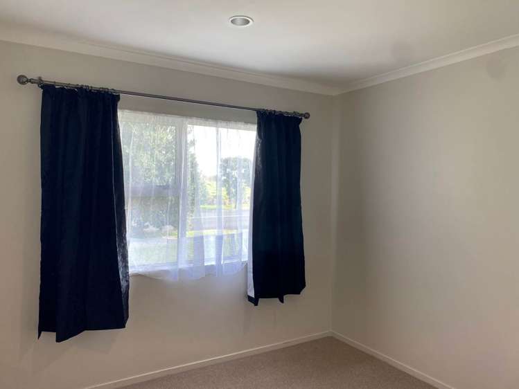 5 Manene Street Wattle Downs_6