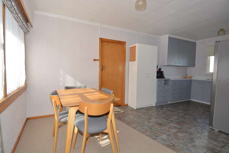 207 Pomona Street Strathern_5