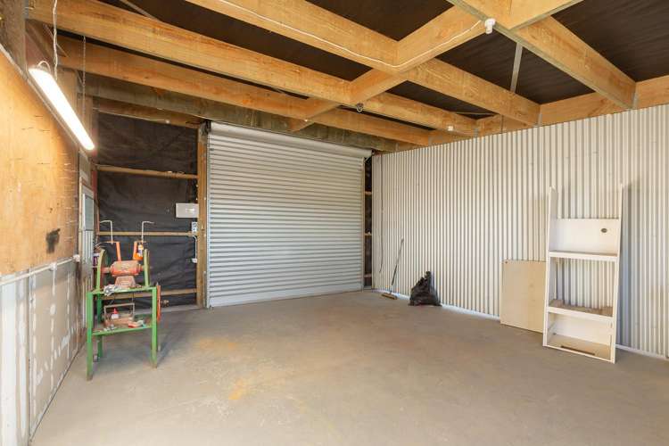6 Chandler Close Riverlands_21
