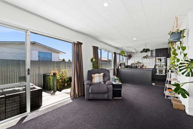 808 Ferguson Street Akina_3