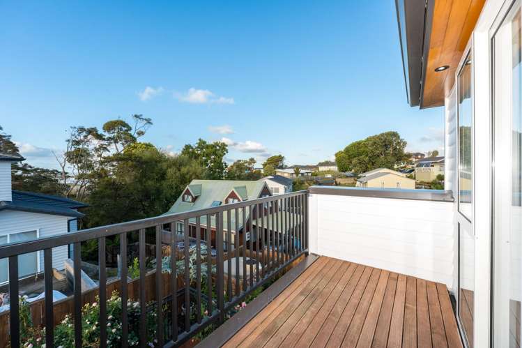 38a Pokapu Street Titirangi_10