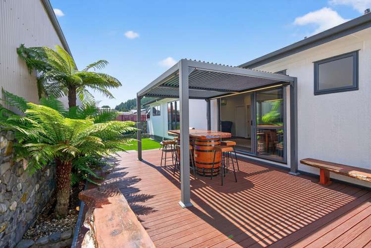 38 Montgomery Crescent Clouston Park_38