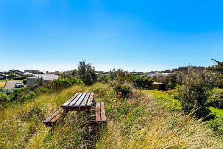 7 Via Aroha Waitarere Beach_15