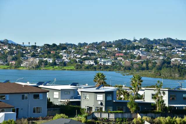 11 Taraire Place Orewa_2