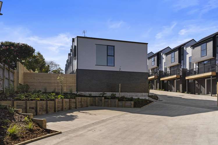 7 Panoni Lane Howick_16