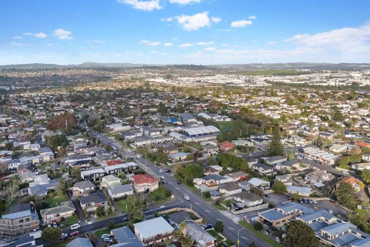 1/25 Glenside Avenue Pakuranga_15