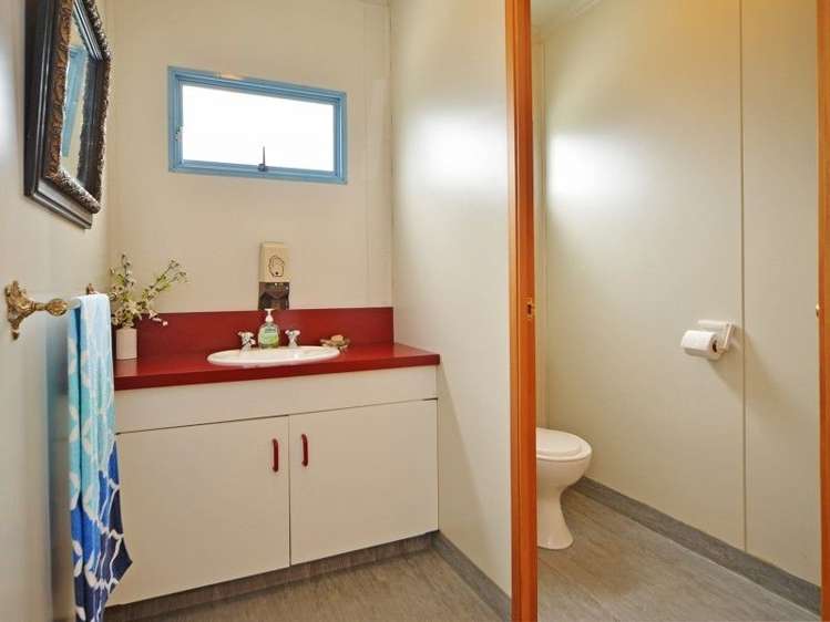 3 Pinedale Crescent Riversdale Beach_11