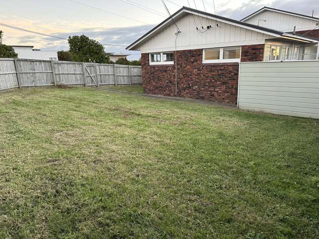 3/63 Oakdale Road Mt Roskill_2
