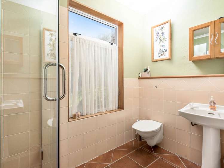 54 Bernard Road Albert Town_8