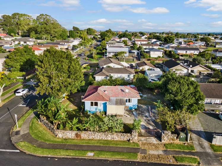 1 Frobisher Way Clendon Park_35