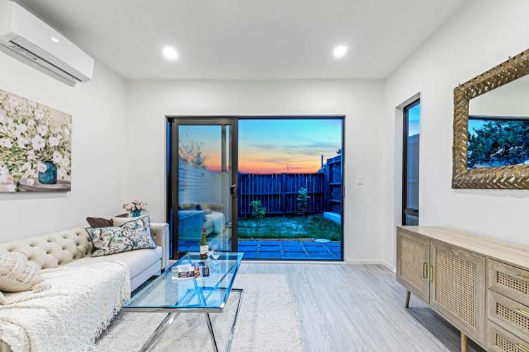 7/9 Peace Avenue Mount Wellington_3