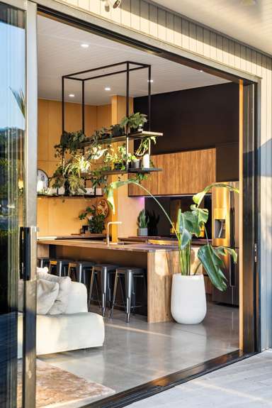 511 Waterways Parade_2